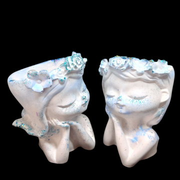 Femme pot de fleur ( lot de deux)